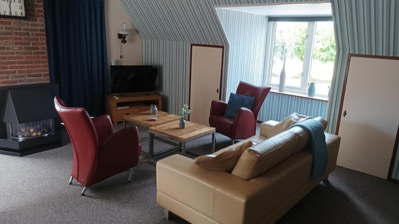 Vakantie Appartement De Havezate Roden Bagian luar foto